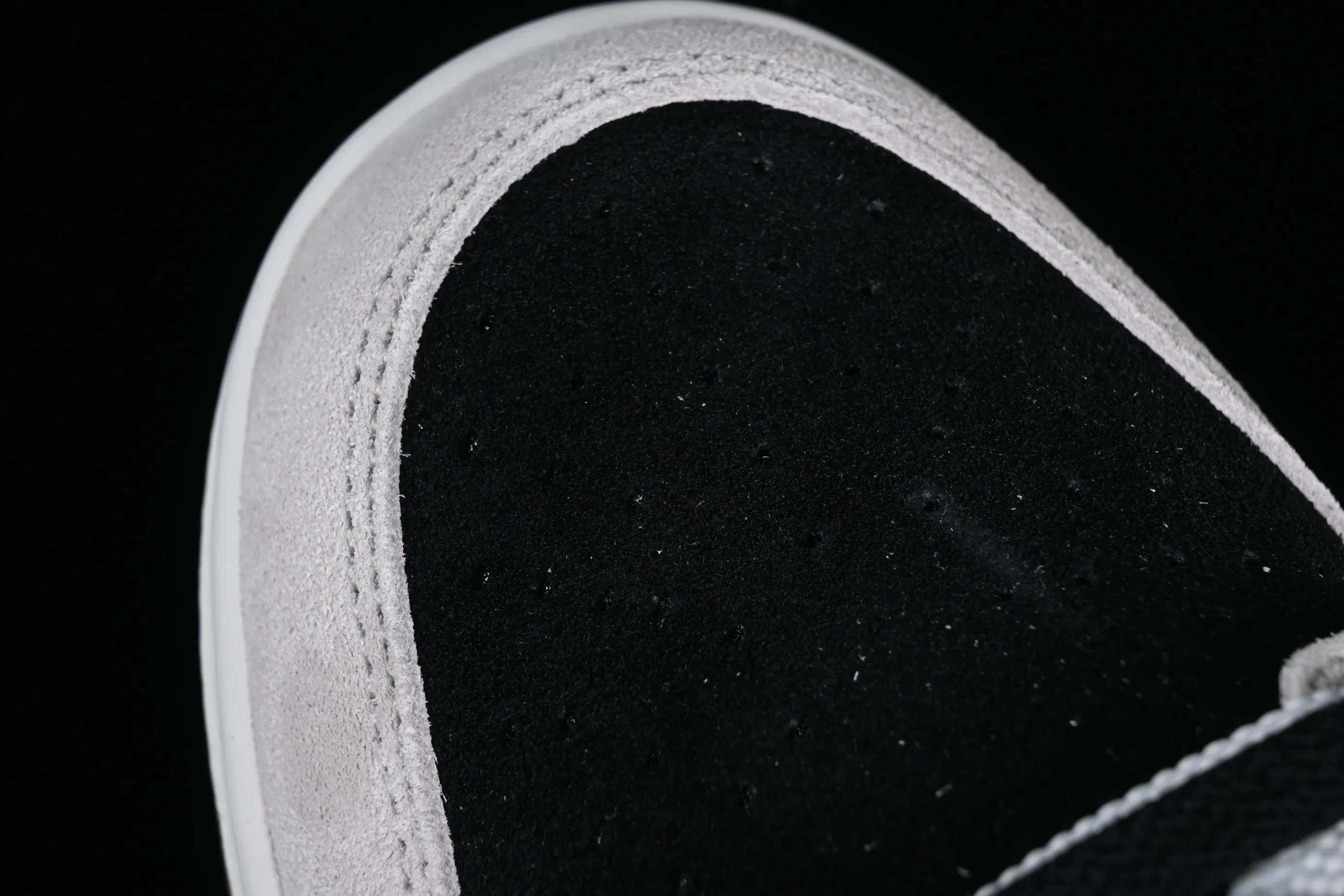 All categories Nk SB Dunk Series Nk SB Dunk Low low-top sneakers Nk SB Dunk Low "85" white and black double hook strap SB low-top sports and leisure sneakers DO9457-138